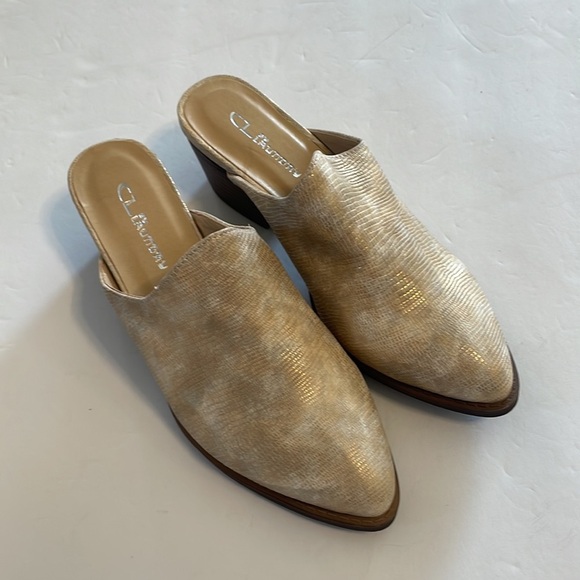 Chinese Laundry Coop women’s mules champagne gold shimmer small heel size 7.5 - Picture 12 of 14